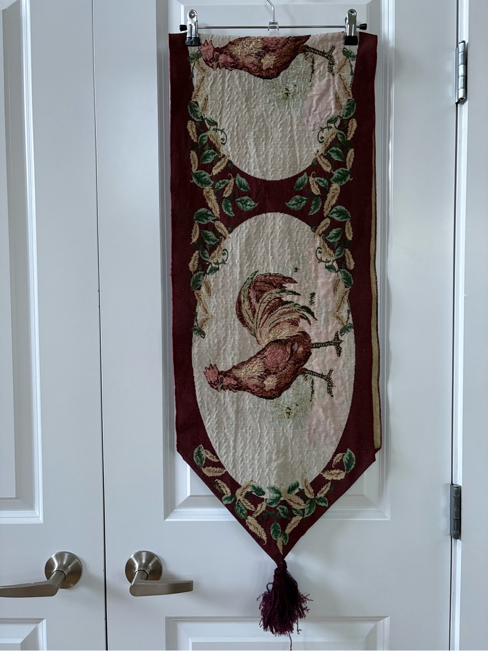 Vintage 90s Rooster Table Runner Tapestry Style Tassels Tablecloth Farmhouse